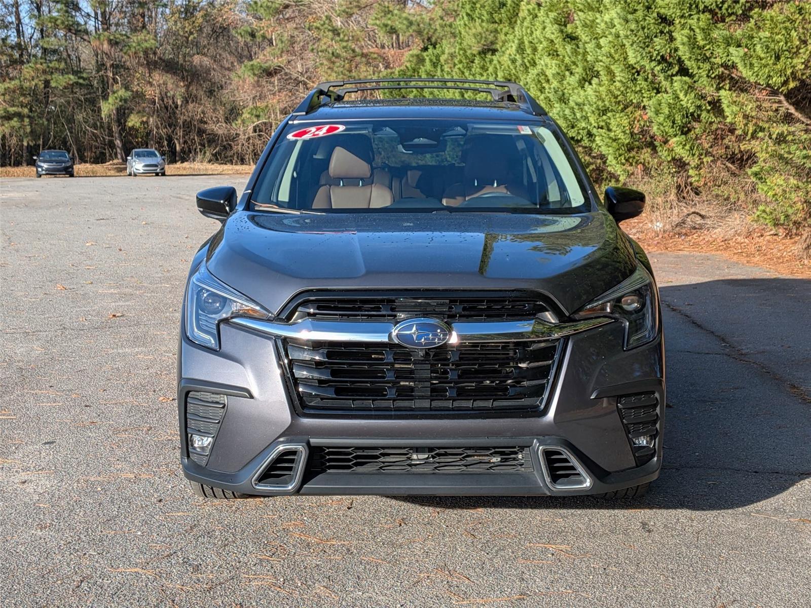 2024 Subaru Ascent Touring photo 4