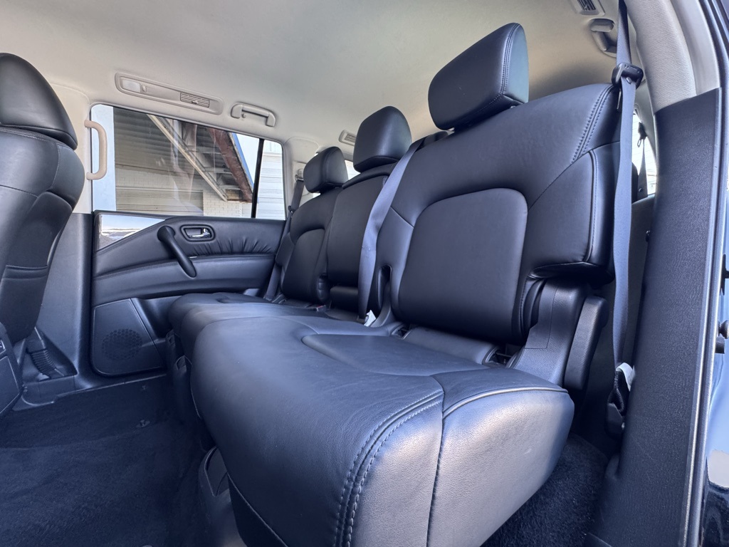 2023 Nissan Armada SV photo 14