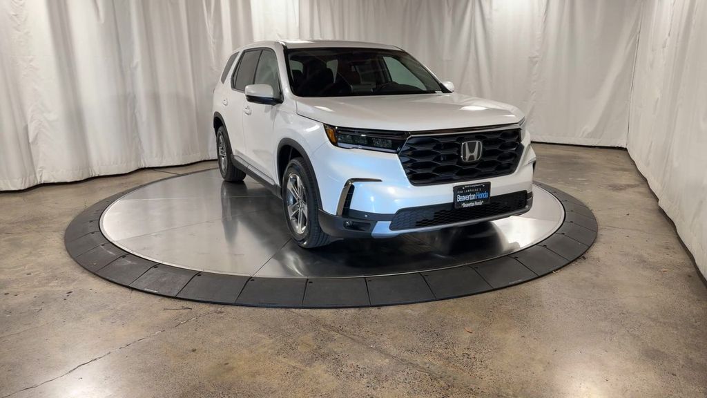 2025 Honda Pilot EX-L photo 3