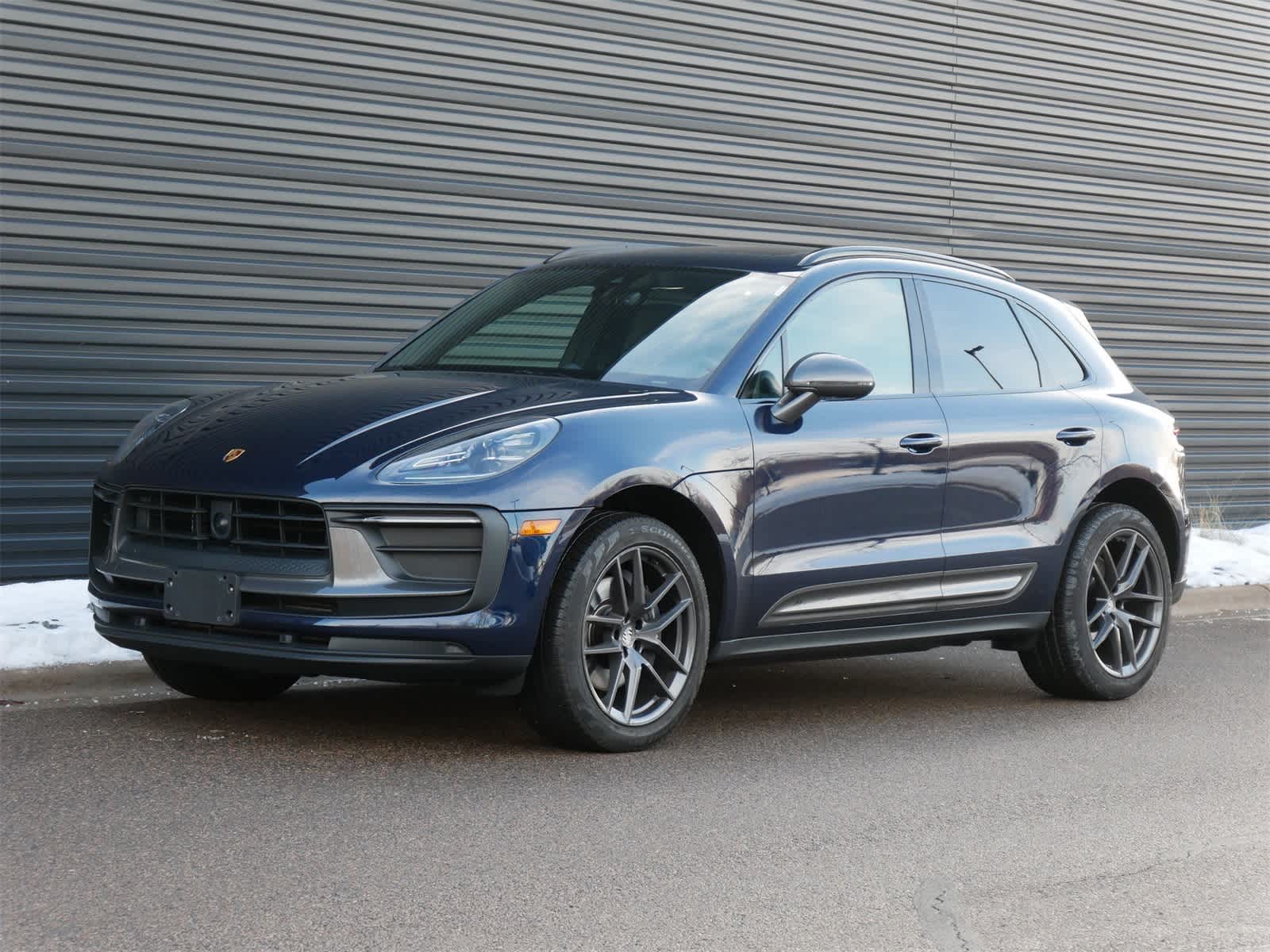 2023 Porsche Macan T's photo