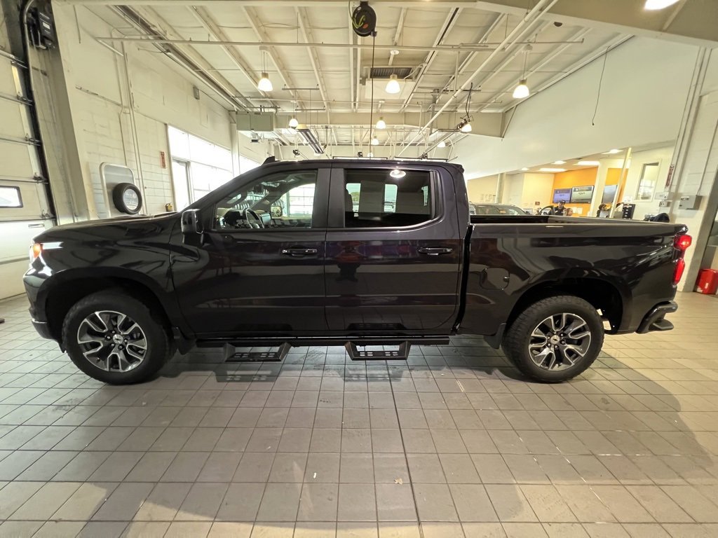 2023 Chevrolet Silverado 1500 RST photo 4