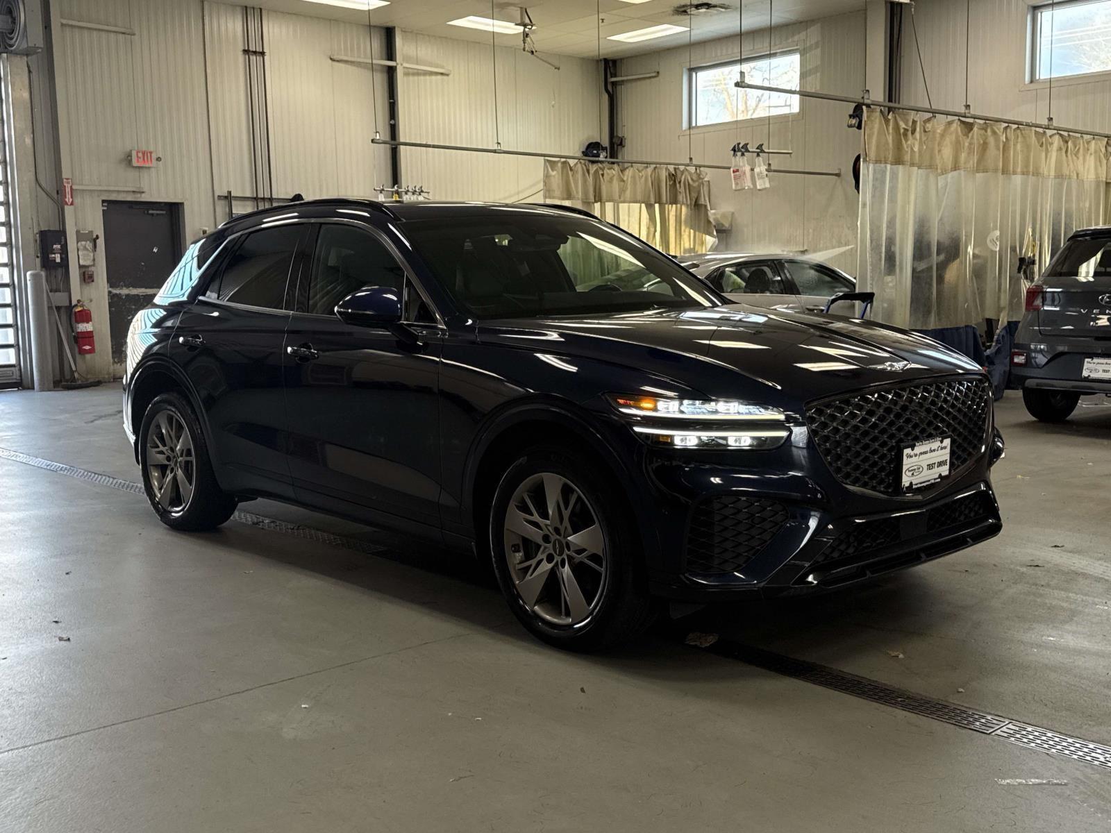 2022 Genesis GV70 3.5T Sport photo 2