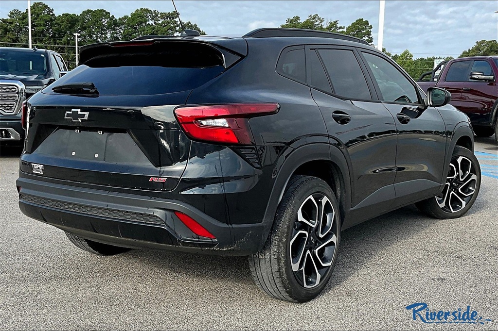 2024 Chevrolet Trax photo 4