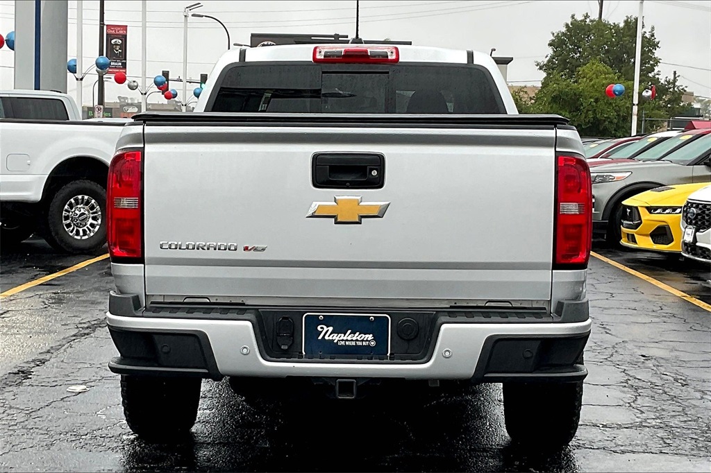 2019 Chevrolet Colorado Z71 photo 3