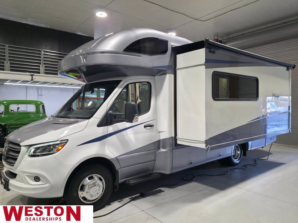 2022 Mercedes-Benz Sprinter Cab Chassis Base's photo