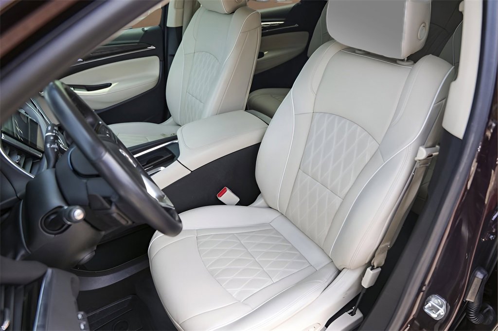 2022 Buick Enclave Avenir photo 4