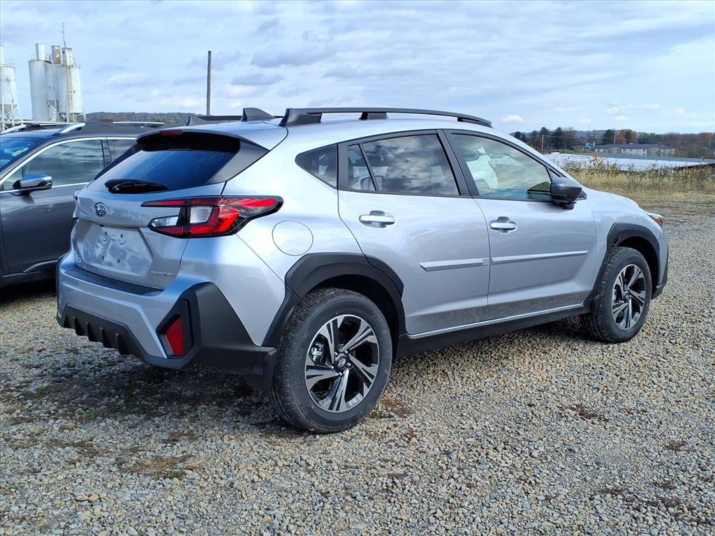 2025 Subaru Crosstrek Premium photo 2