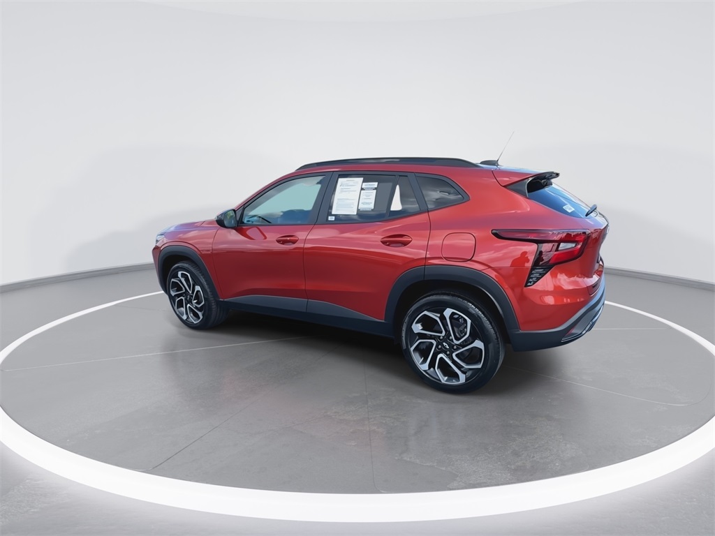 2024 Chevrolet Trax photo 6