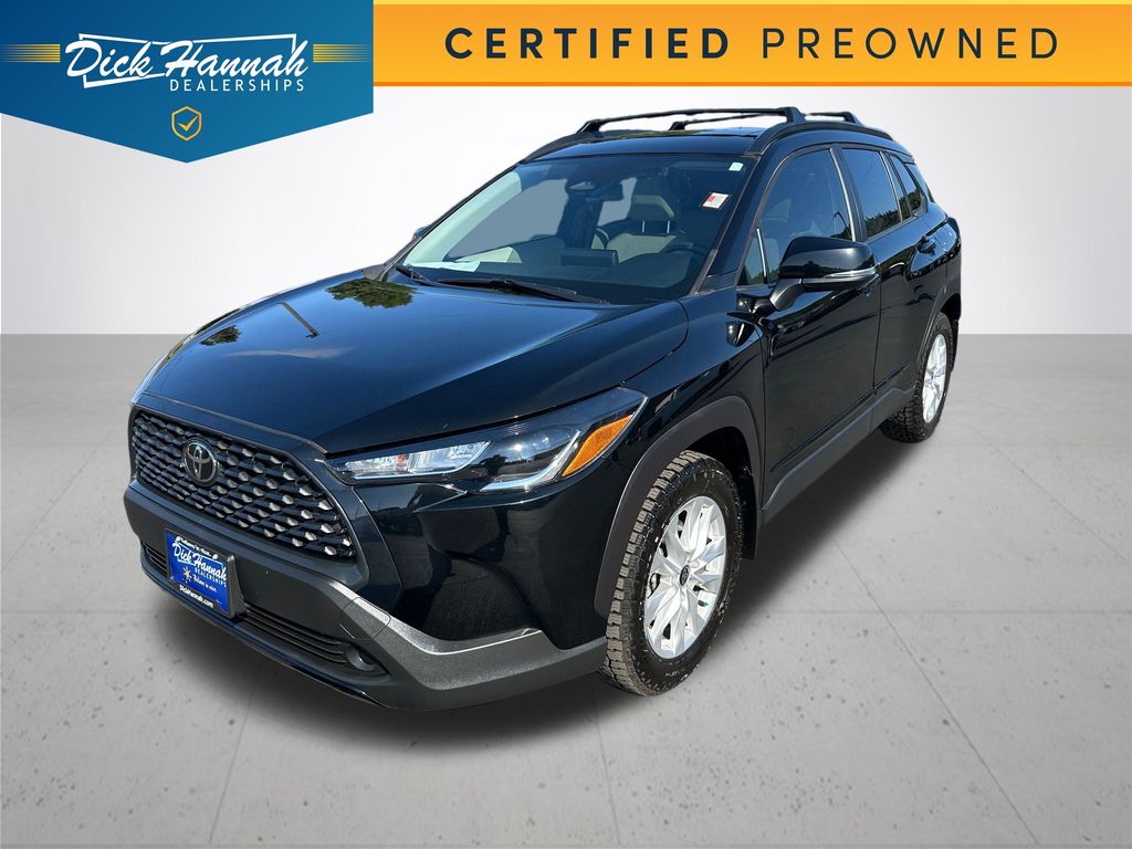 2024 Toyota Corolla Cross LE