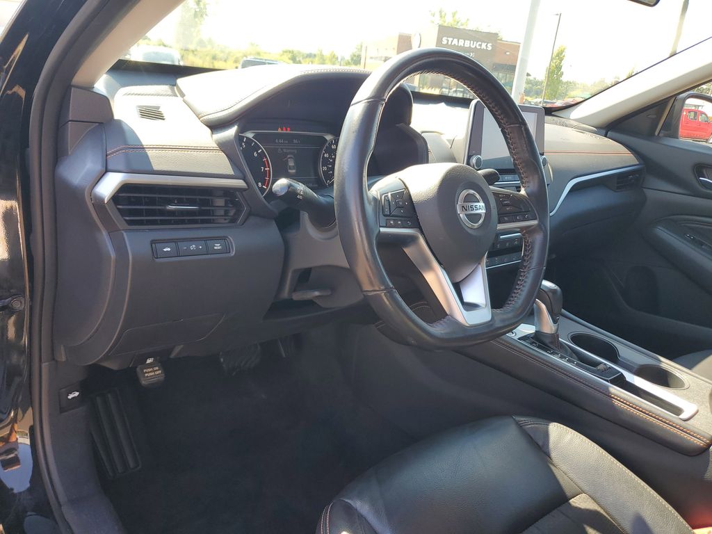 2022 Nissan Altima 2.5 SR photo 15