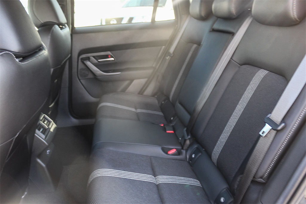 2025 Mazda CX-50 Preferred photo 18