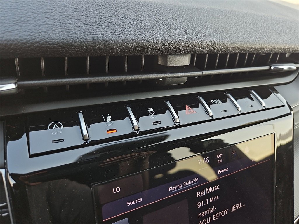 2025 Jeep Grand Cherokee Laredo photo 19