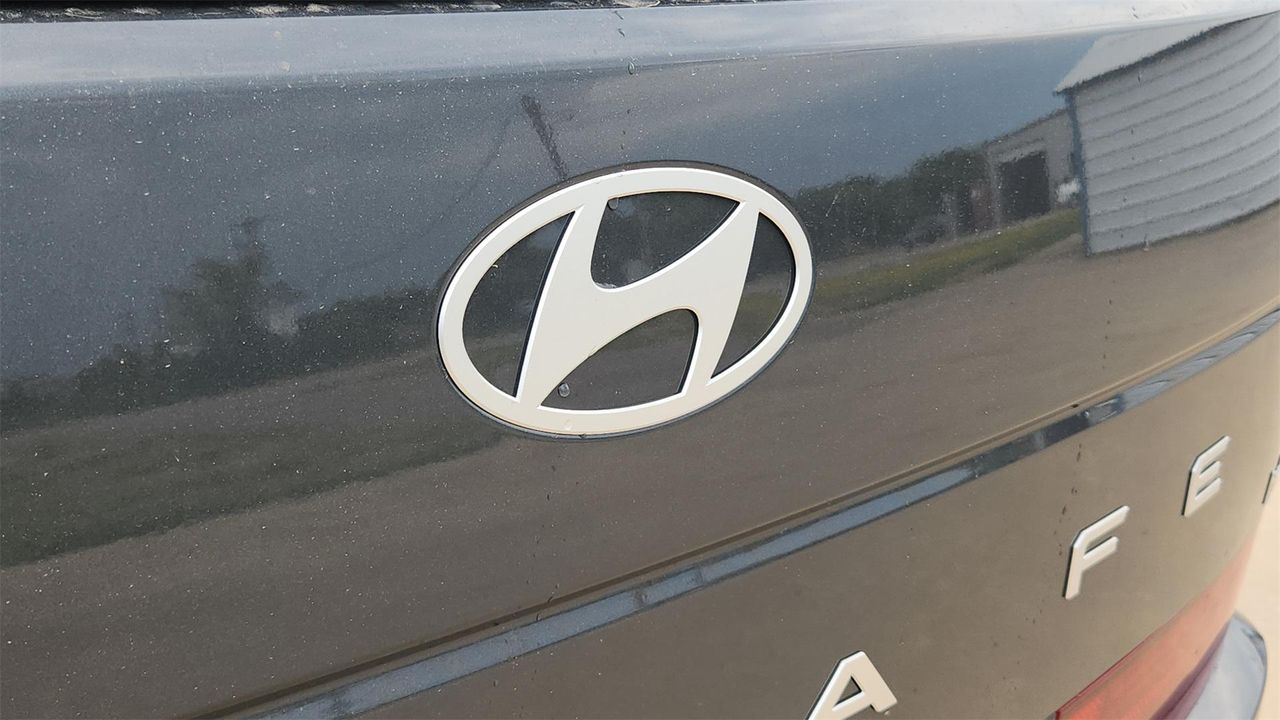 2026 Hyundai Santa Fe SEL photo 22