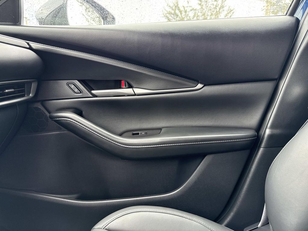 2025 Mazda CX-30 2.5 Select Sport photo 23
