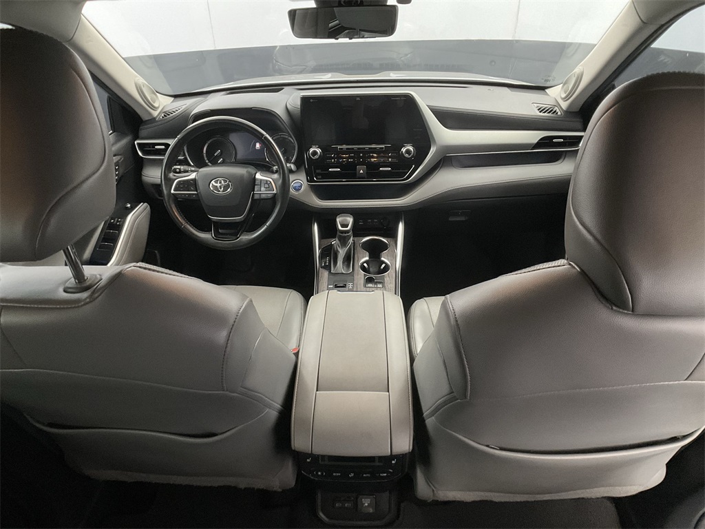 2022 Toyota Highlander Hybrid Platinum photo 27