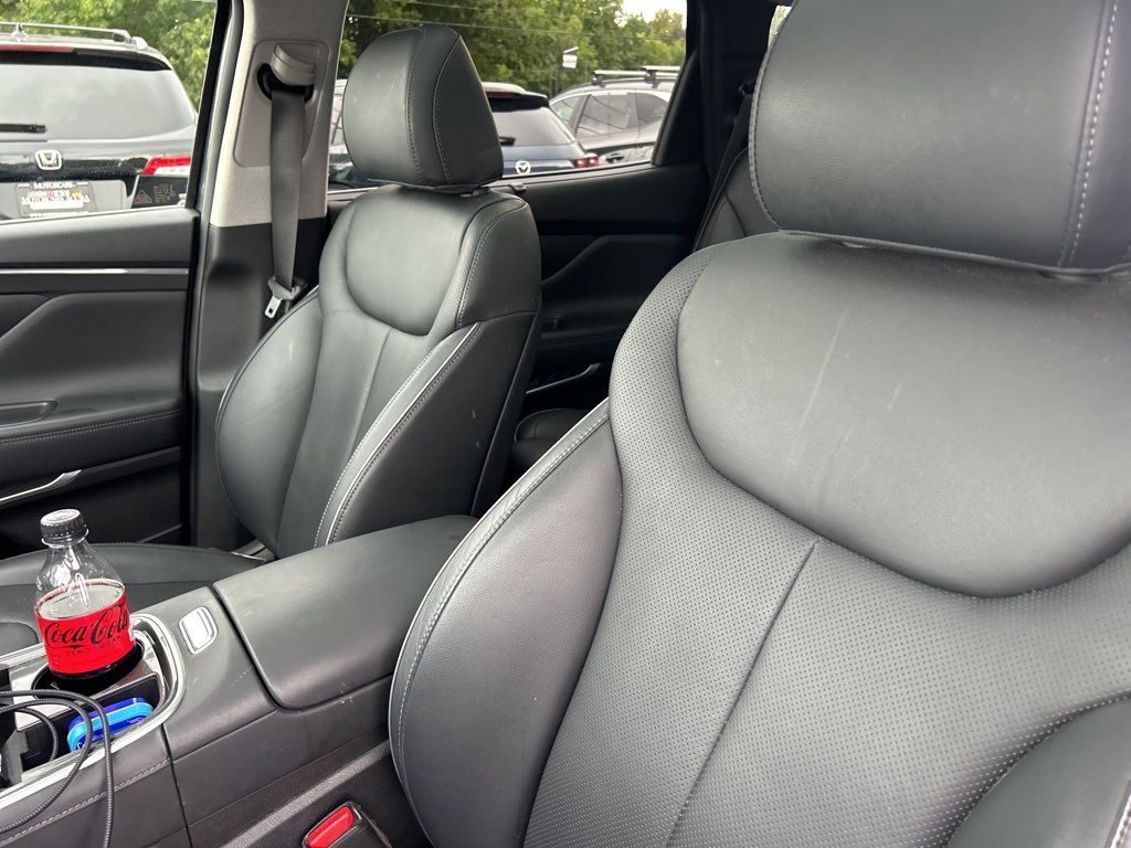 2022 Hyundai Santa Fe Limited photo 2