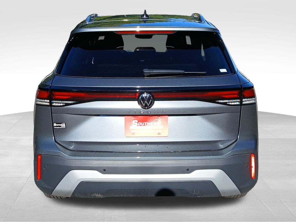 2025 Volkswagen Tiguan S photo 4