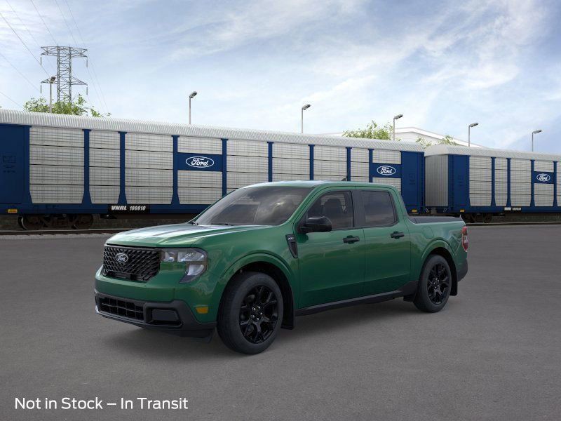 2025 Ford Maverick XLT photo 3
