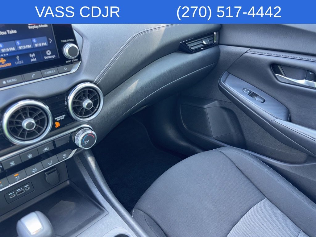 2023 Nissan Sentra SV photo 19