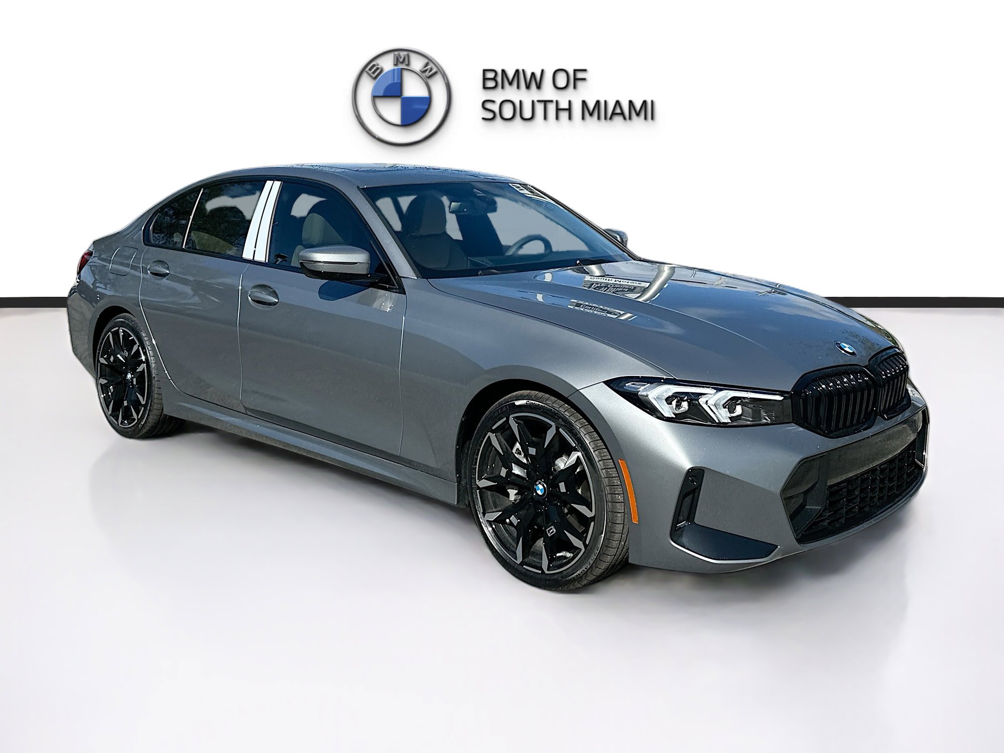 2026 BMW 3 Series 330i's photo