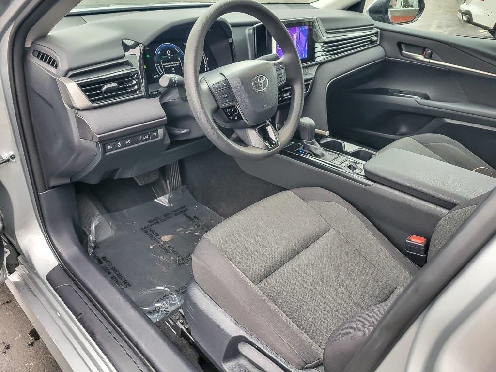 2025 TOYOTA CAMRY - Image 8