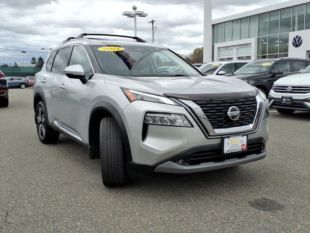 2021 Nissan Rogue SL photo 3