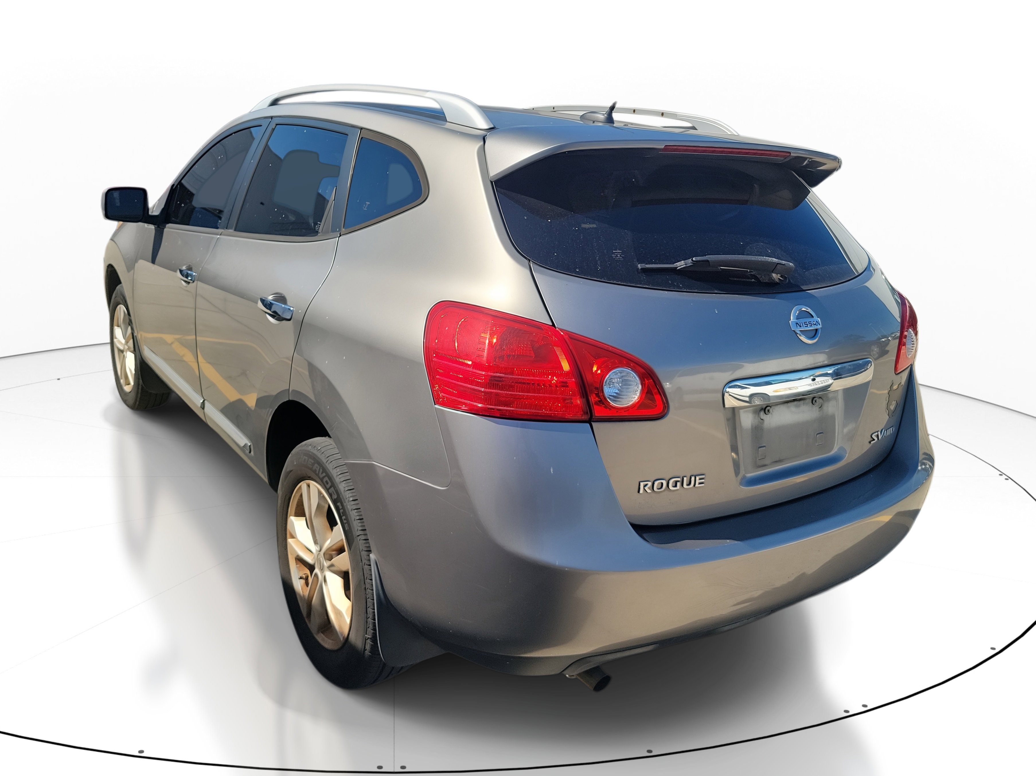 2013 Nissan Rogue SV photo 4