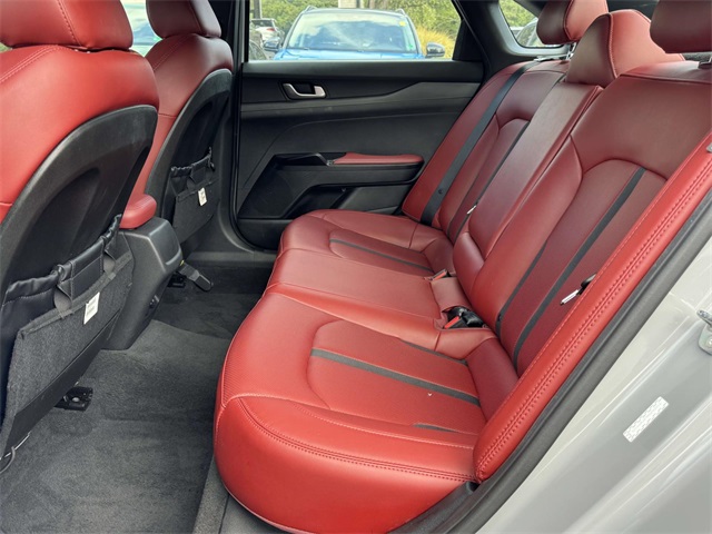 2024 Kia K5 GT-Line photo 13