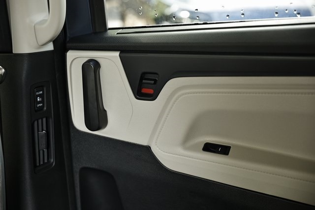 2026 Honda Odyssey EX-L photo 32