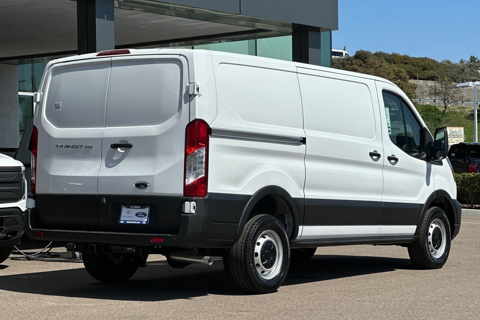 2025 Ford Transit Cargo Van photo 3