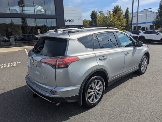 2017 Toyota RAV4 Limited SE Platinum photo 3