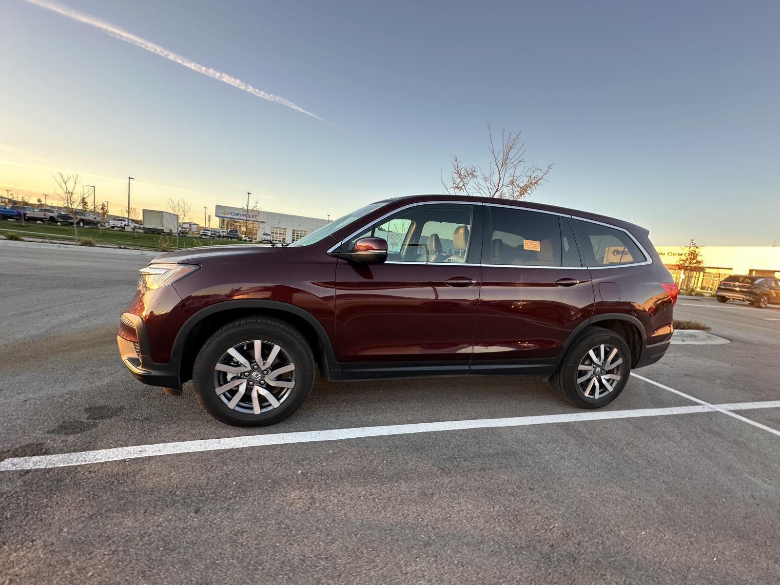Used 2021 Honda Pilot EX-L with VIN 5FNYF6H50MB092609 for sale in Kansas City