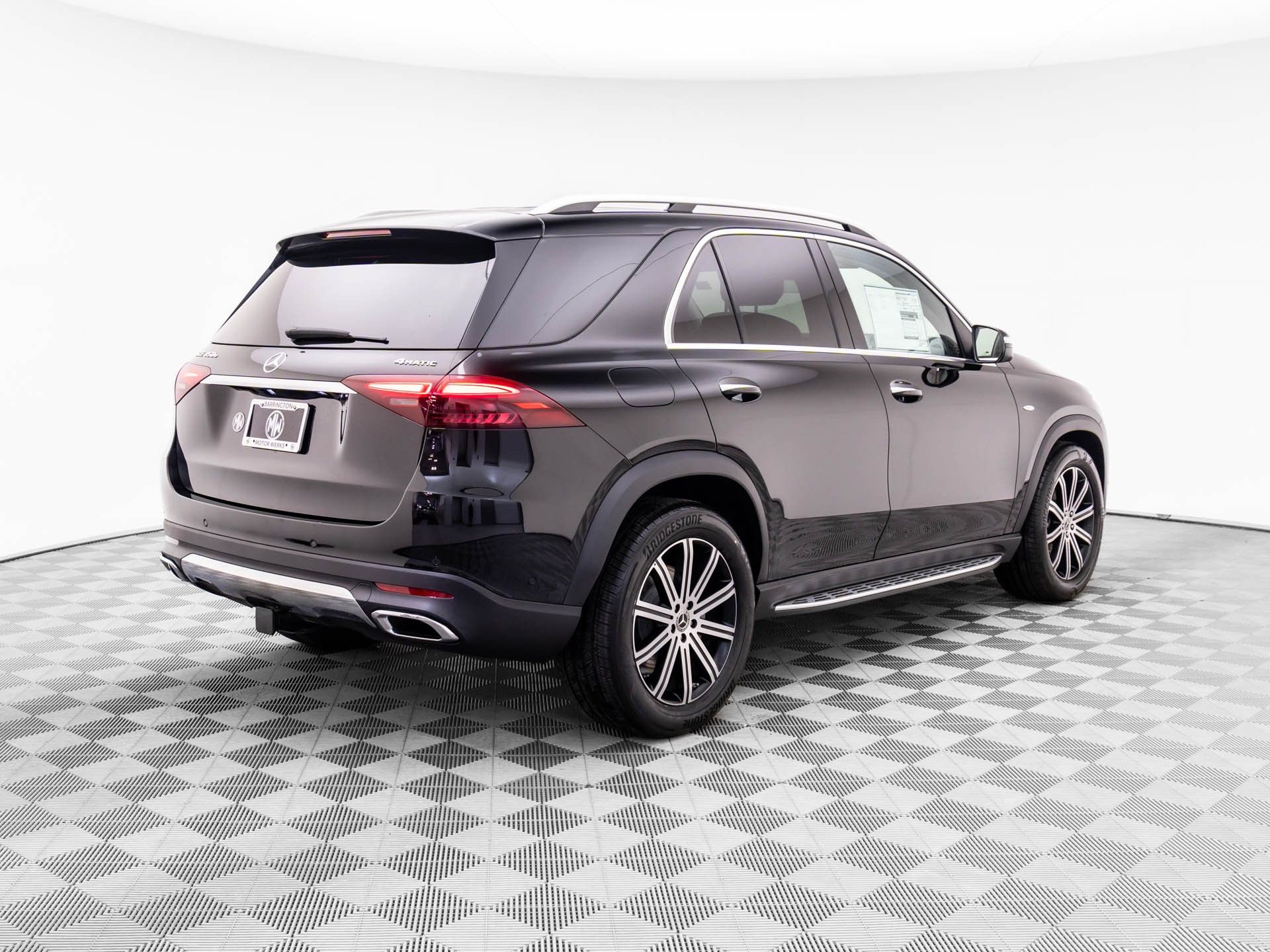 2025 Mercedes Benz GLE 450e 4MATIC photo 6
