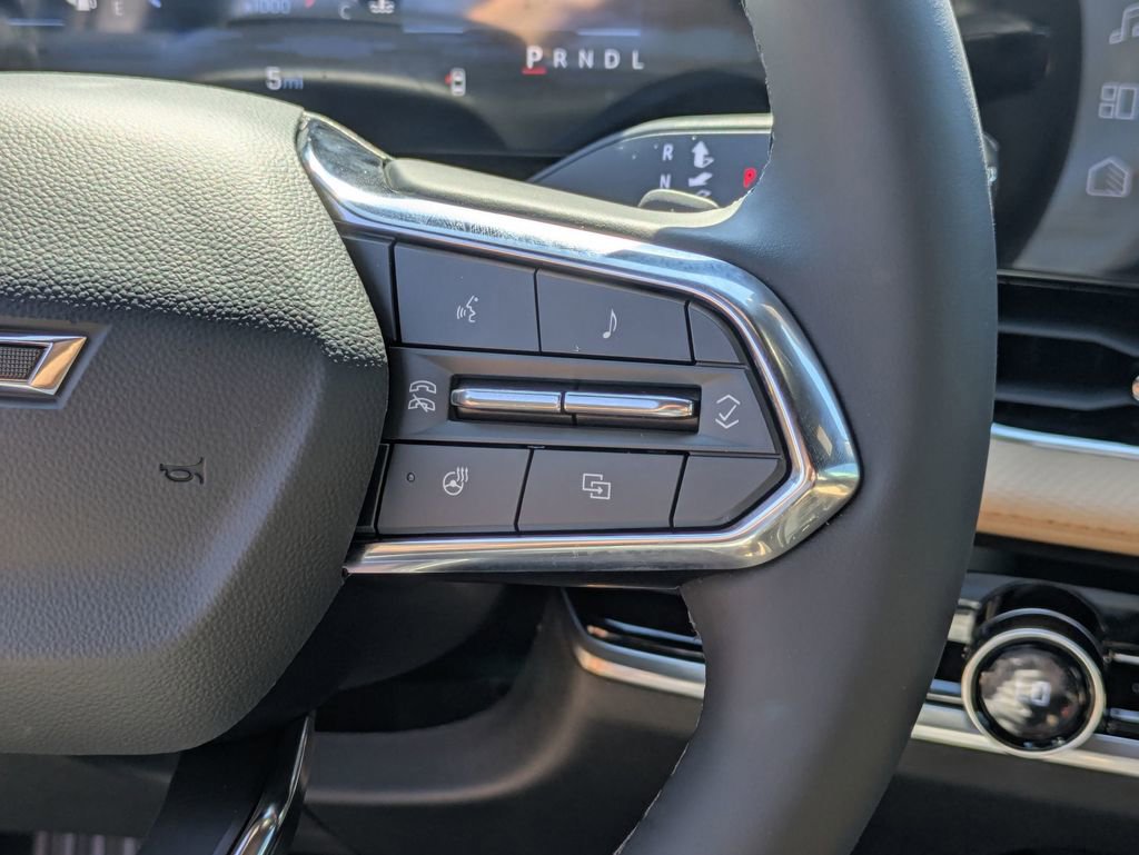 2026 Chevrolet Equinox ACTIV photo 18