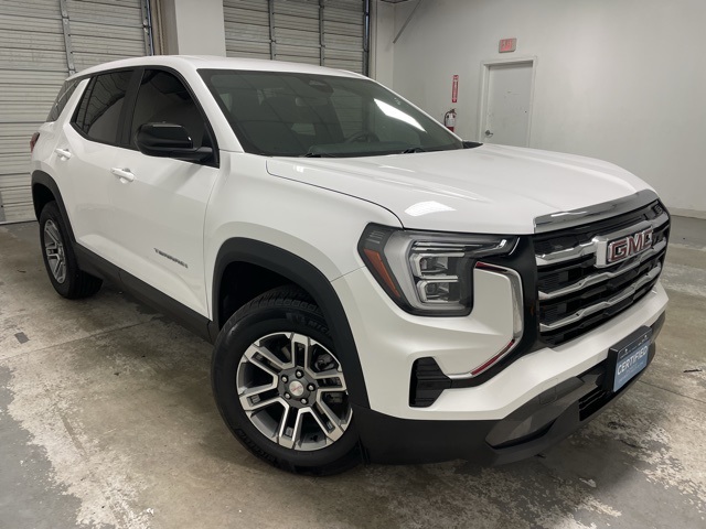 2025 GMC Terrain Elevation's photo