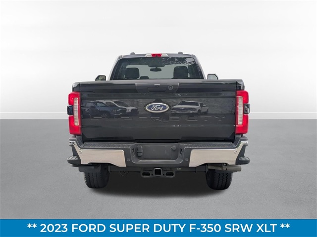 2023 Ford F-350 XLT photo 4
