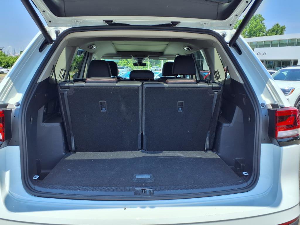 2024 Volkswagen Atlas Peak Edition SE Technology photo 20