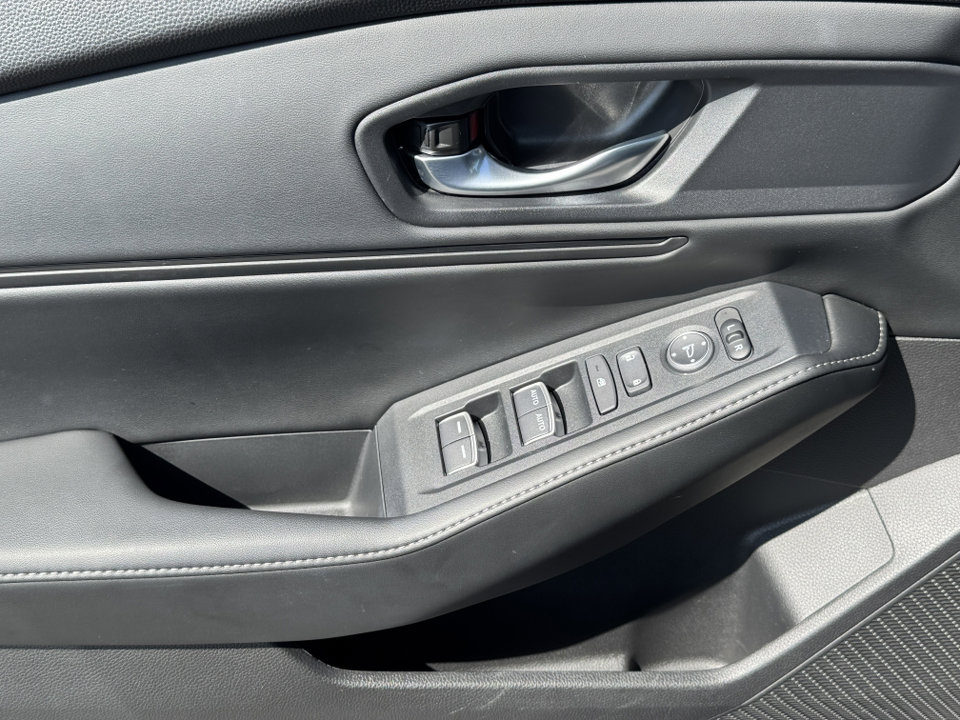 2023 Honda Accord Hybrid Sport photo 2