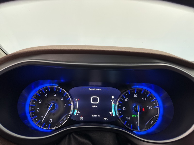 2019 Chrysler Pacifica Limited photo 29