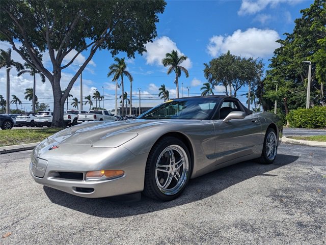 2001 Chevrolet Corvette Base photo 4