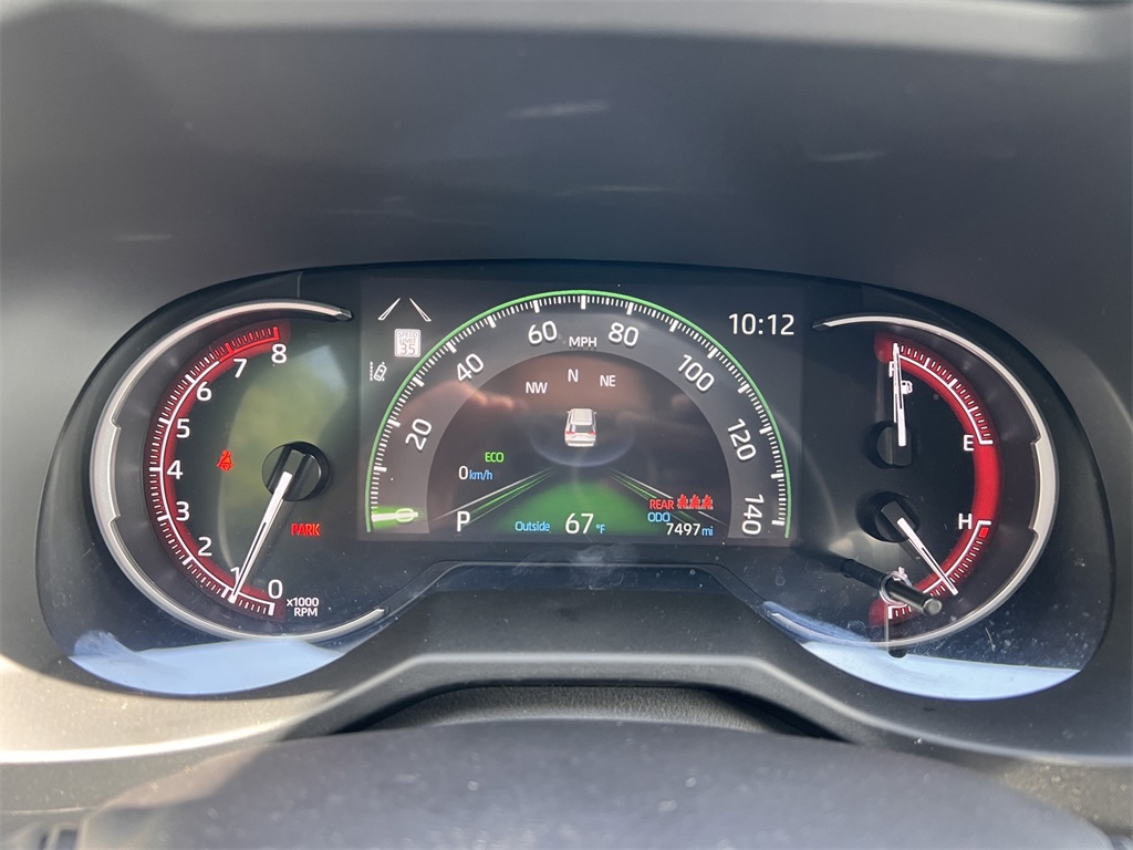 2024 Toyota RAV4 XLE photo 23