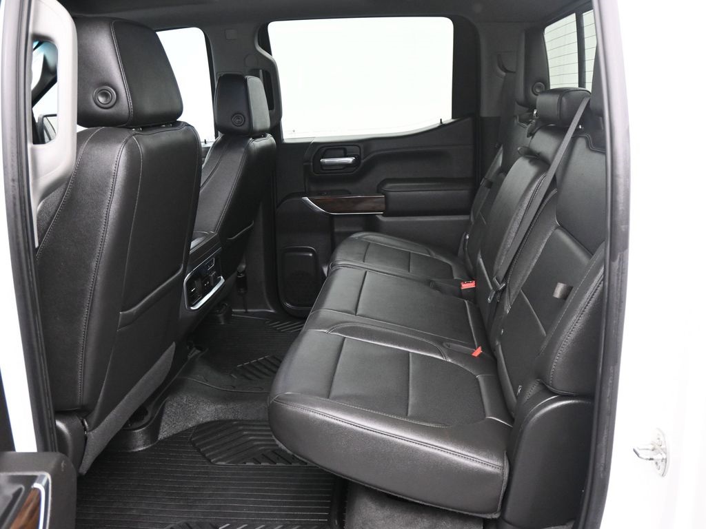 2021 Gmc Sierra 1500 SLT photo 4