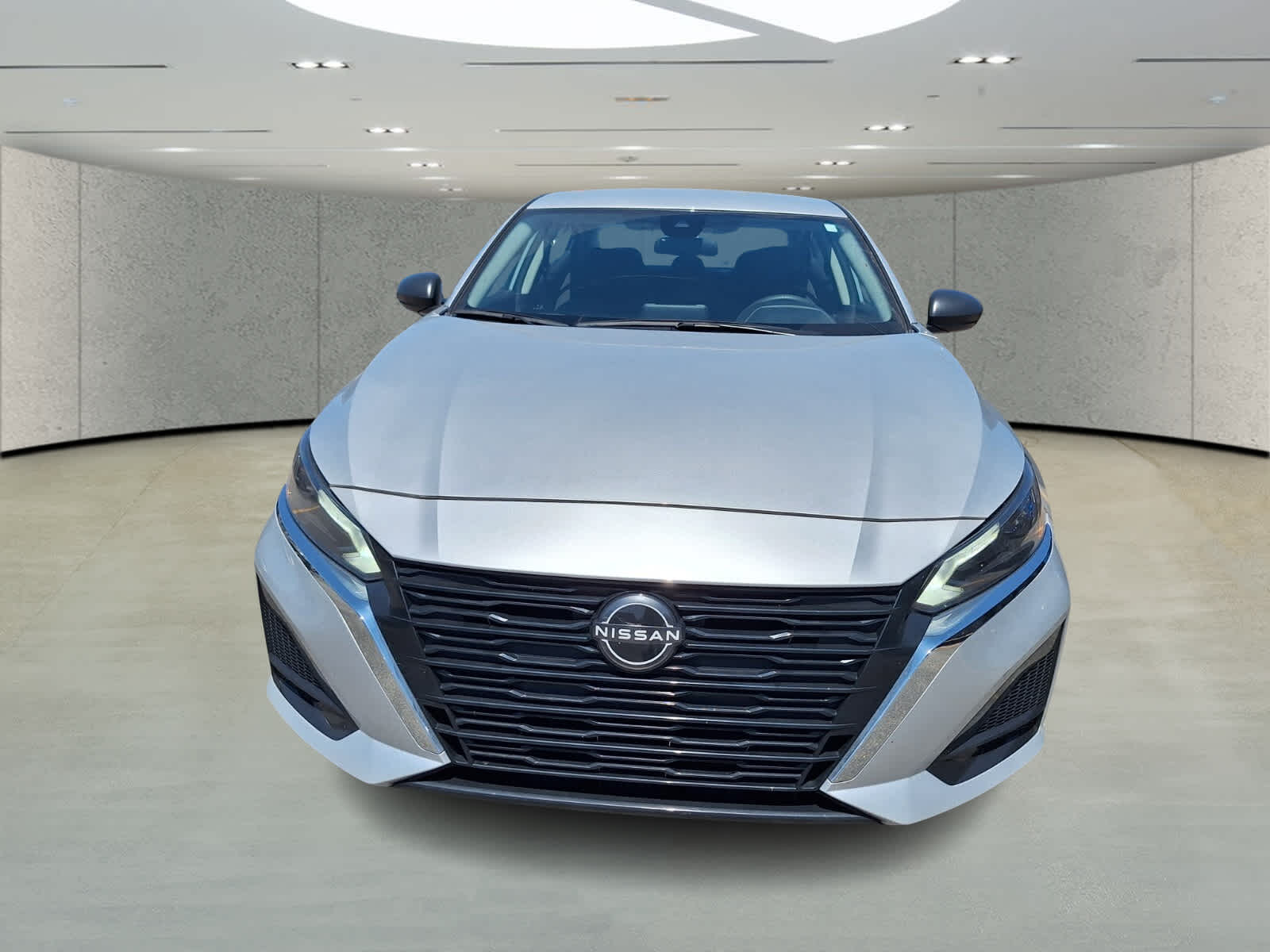 2024 Nissan Altima 2.5 SV photo 8