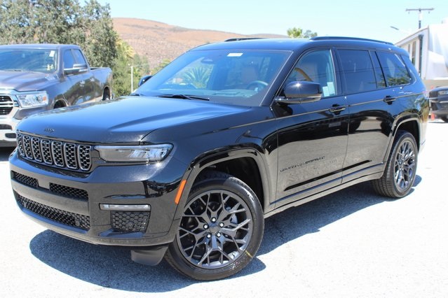 2025 Jeep Grand Cherokee L Summit Reserve's photo