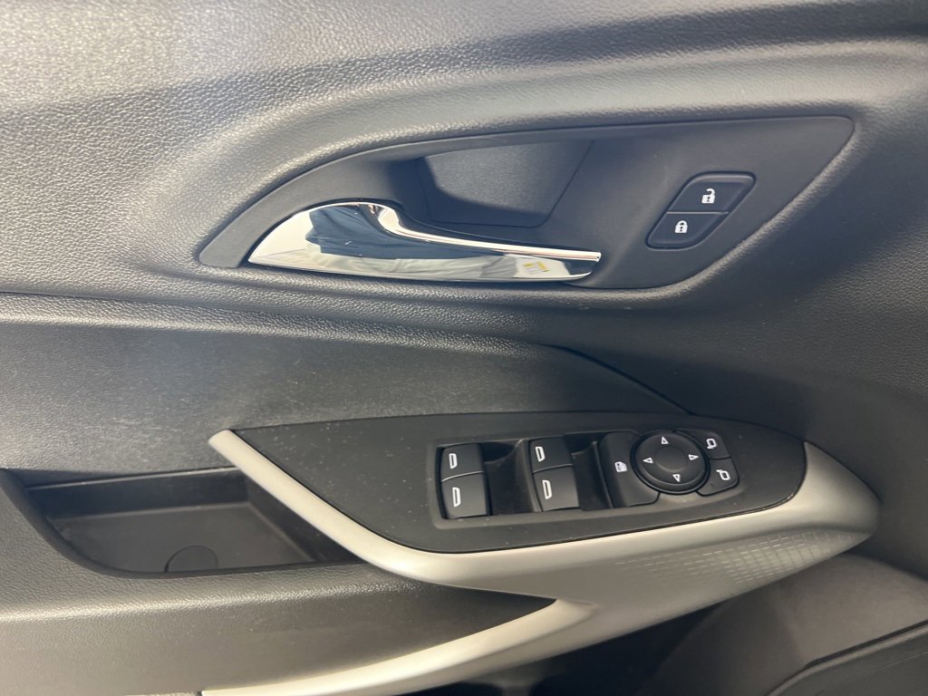 2024 Chevrolet Trax photo 6