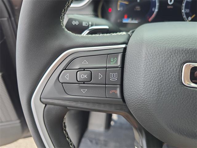 2025 Jeep Grand Cherokee Altitude photo 20