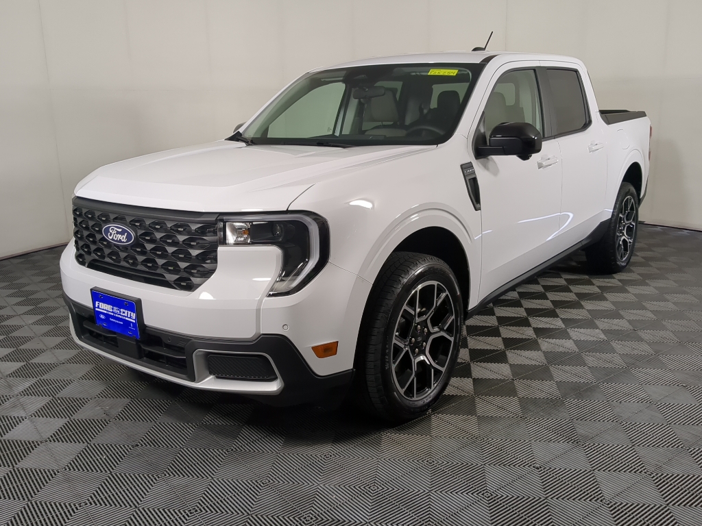 2025 Ford Maverick Lariat photo 4