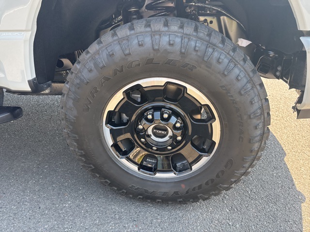 2025 Ford F-250 photo 22