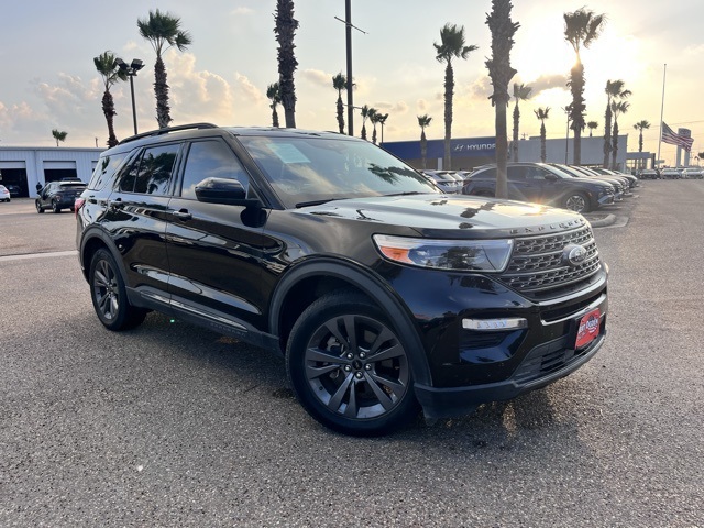 2023 Ford Explorer XLT's photo