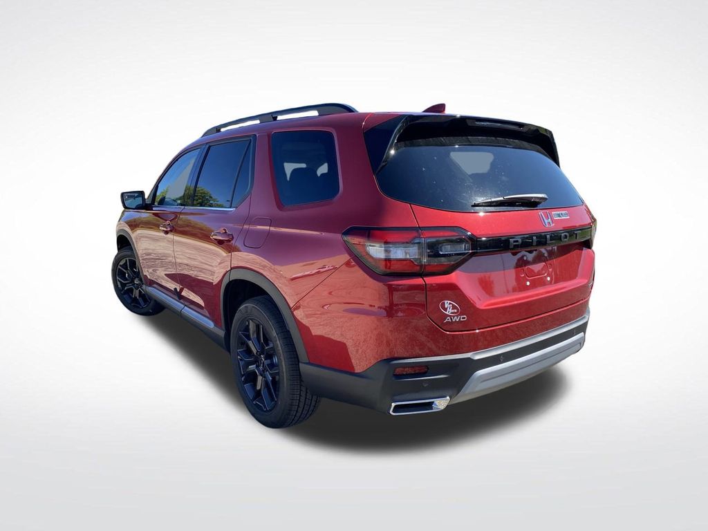 2025 Honda Pilot Touring photo 2